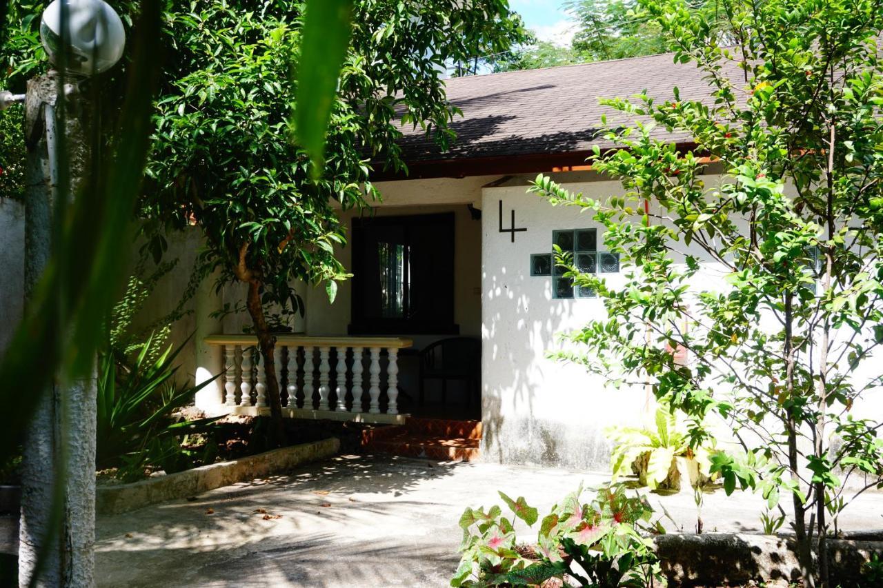 Flower Garden Resort Панглао Экстерьер фото